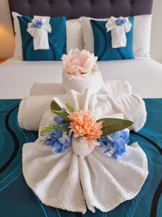 Cairns Luxury Seafront Apartment Exteriör bild