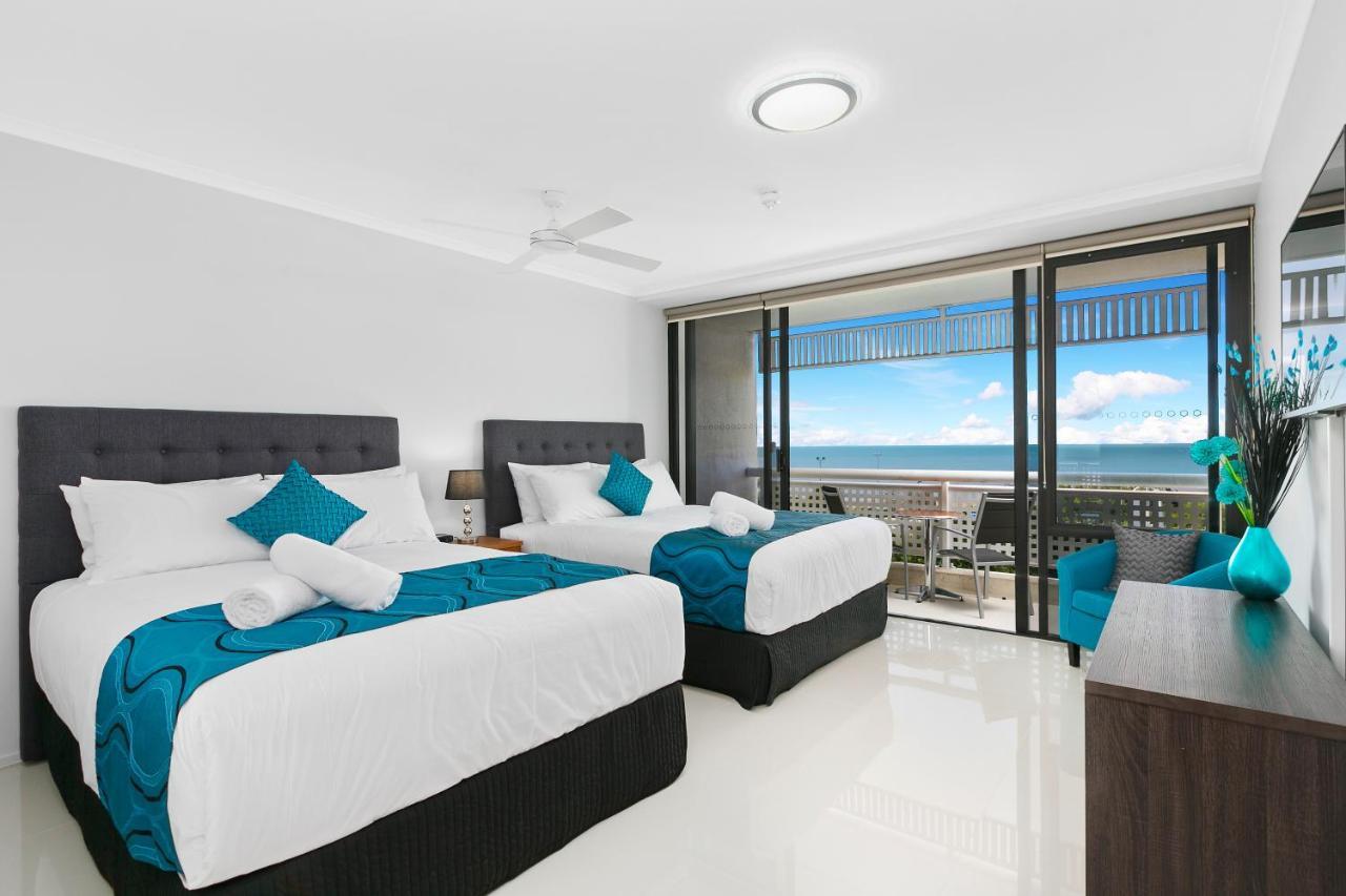 Cairns Luxury Seafront Apartment Exteriör bild