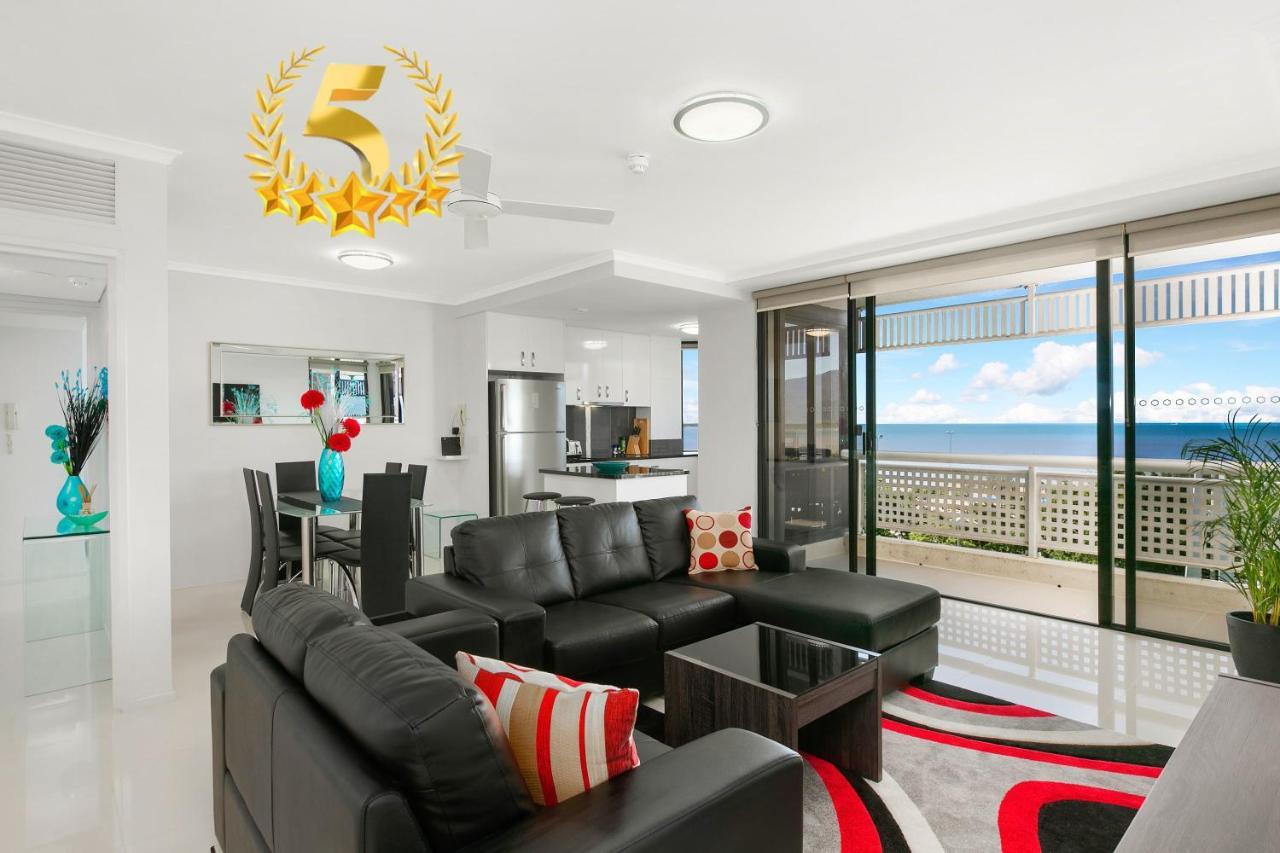 Cairns Luxury Seafront Apartment Exteriör bild